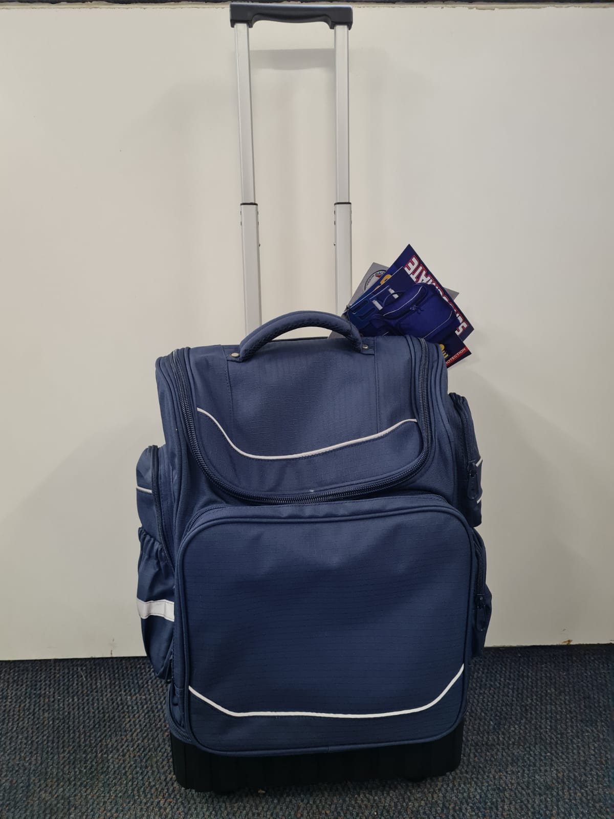 School Mate (Boomerang) Trolley XL Hard Base Navy MONNATAZ