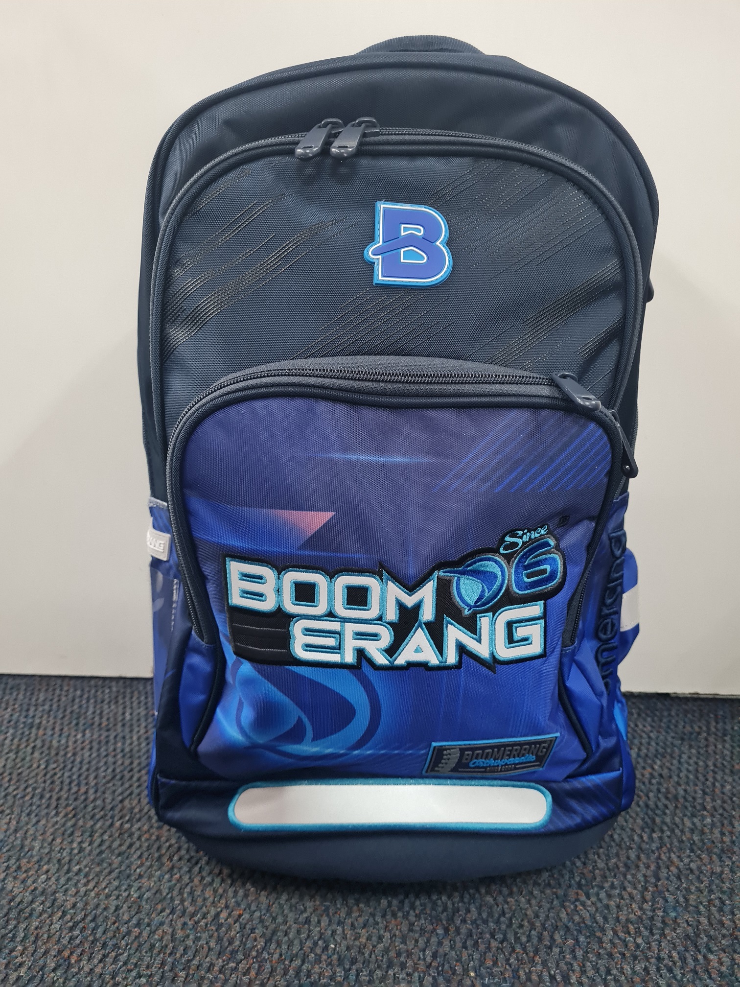 Boomerang Orthopaedic Bag Navy Print MONNATAZ